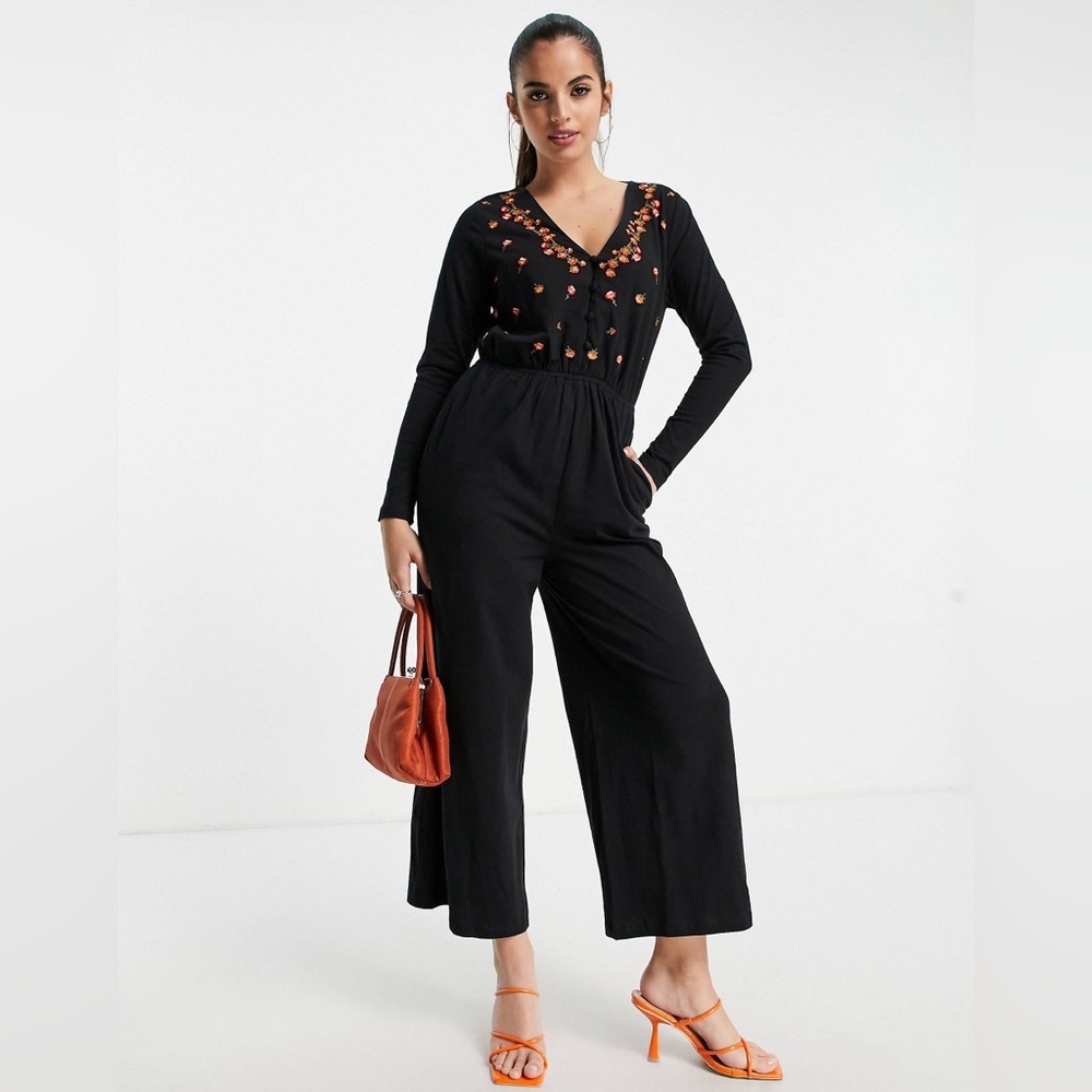 ASOS DESIGN button front embroidered tea jumpsuit in black - Picture 4 of 12